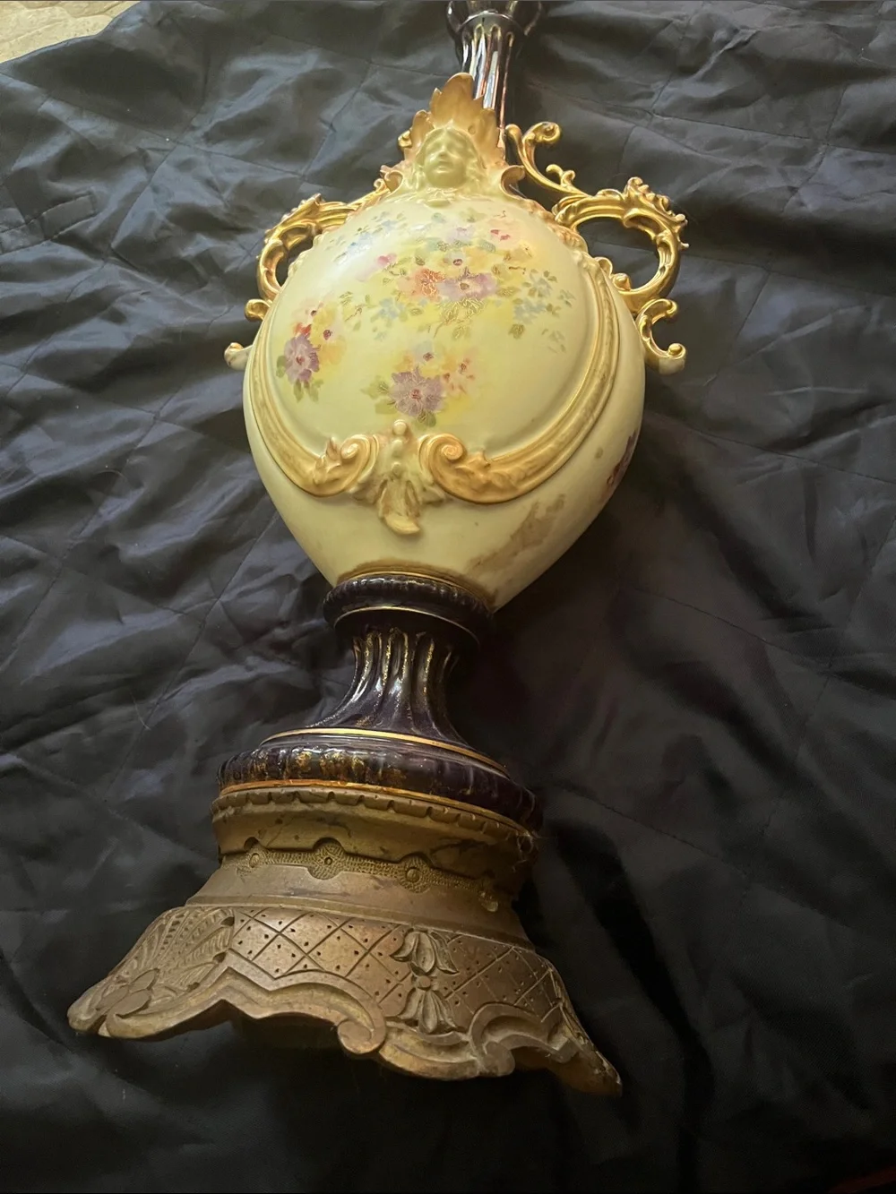 Vintage Style Floral Ceramic Urn Table Lamp base  in Cream and Gold 1890